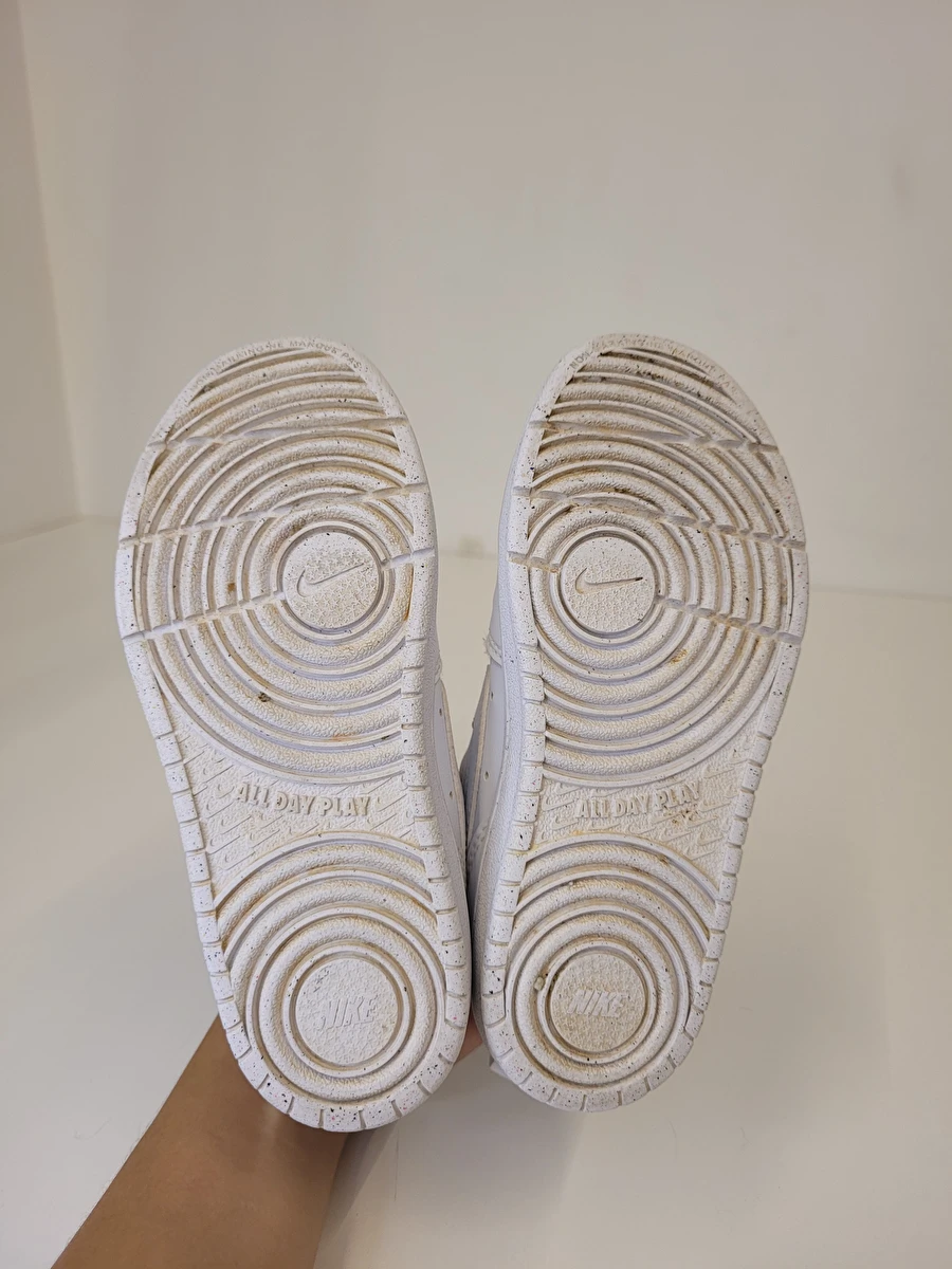 Tênis Com Velcro/Cadarço De Elástico Branco Nike 27